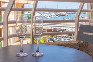 Outdoor dining - Apartamento Puerto de Santa Pola (Santa Pola)