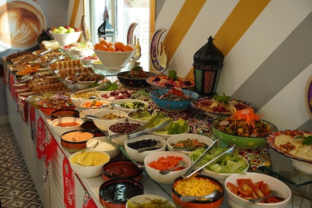 Daily buffet breakfast for a fee. Resivation Hotel