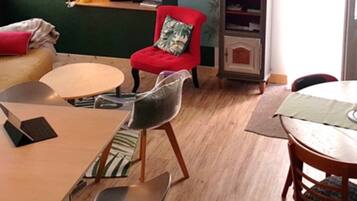 Fernseher, Arbeitsbereiche
