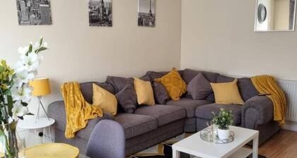 Captivating 2-bed Apartment in Belvedere