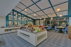 Daily buffet breakfast for a fee - The Fern Residency Hubballi (Hubli)