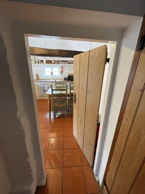 Interior - Bere Cottage (Canterbury)