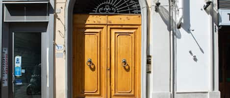 Entrada de la propiedad
