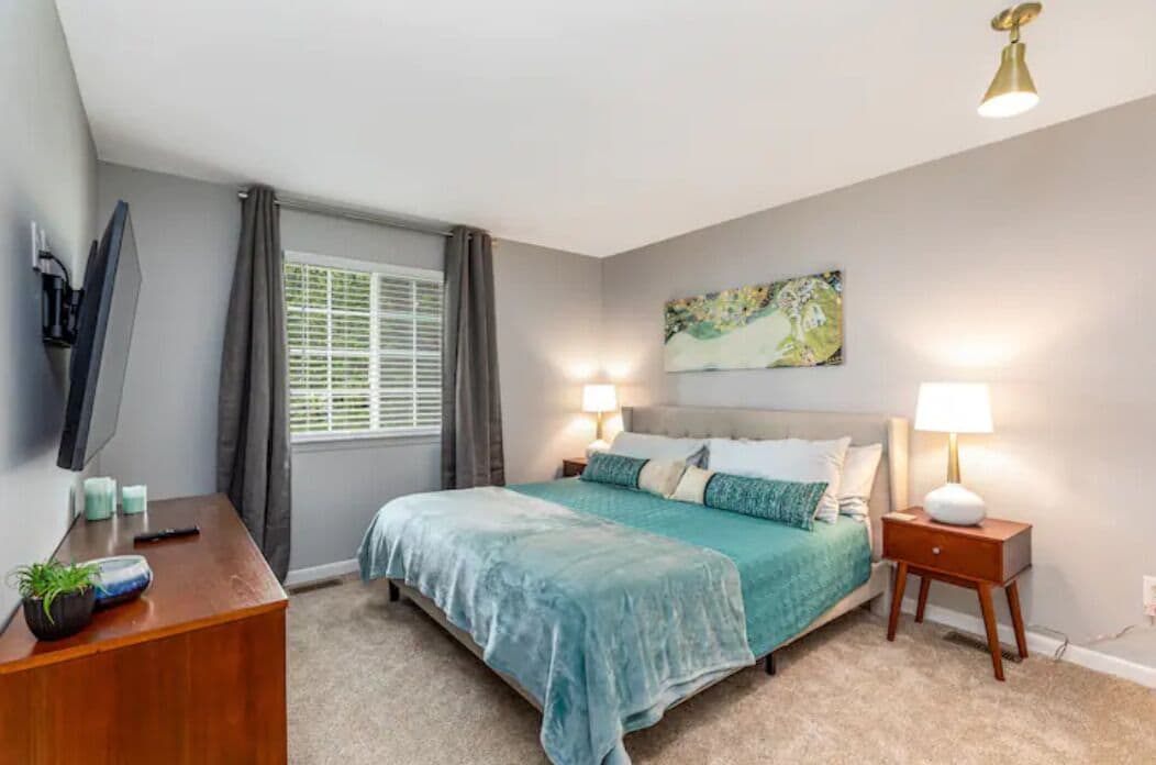 Stylish Home in Downtown Rochester