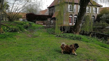 Enceinte de lâhĂ©bergement