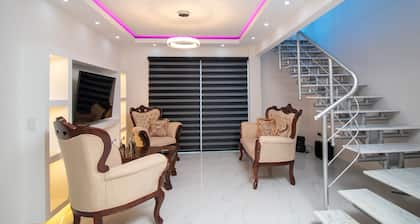 HERMOSO PENTHOUSE EN RESIDENCIAL LAS CAYENAS