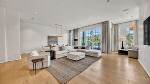 Smart TV, fireplace, offices