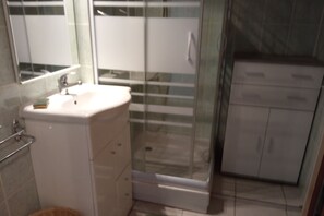 Shower, hair dryer