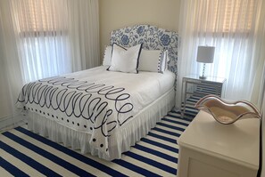 2 Schlafzimmer, Schreibtisch, Bügeleisen/Bügelbrett, WLAN
