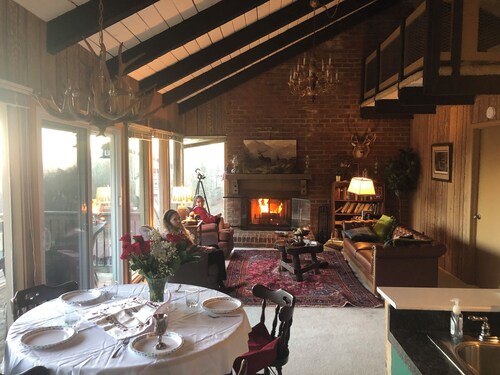 Spacious Chalet on the Blue Ridge Parkway - Early Check-in and Late Check-out!