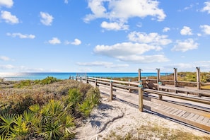 Beach nearby, sun-loungers, beach towels