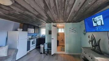TV, offices
