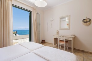 3 makuuhuonetta, silitysrauta/-lauta, Wi-Fi, vuodevaatteet