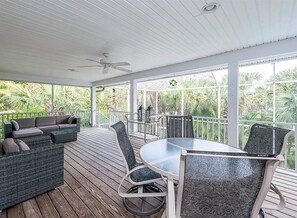 House (Sanibel Surfsound) | Balcony