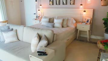 Luxury House | 6 bedrooms, WiFi (free), bed sheets