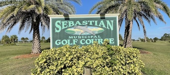 Coastal Charmer in the Sebastian Highlands