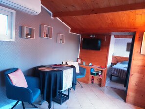 1 Schlafzimmer, Schreibtisch, kostenloses WLAN, Bettwäsche