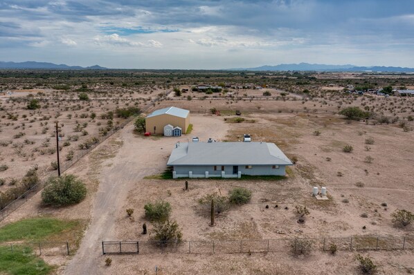Exterior - Attention Palo Verde Power Plant Outage Workers! (Tonopah)
