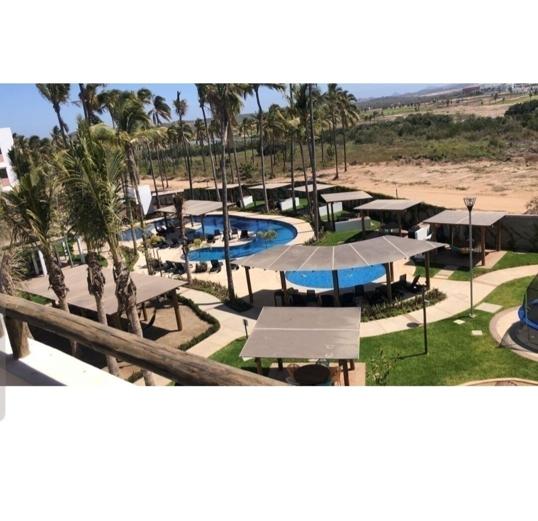 Piscine couverte, piscine extérieure