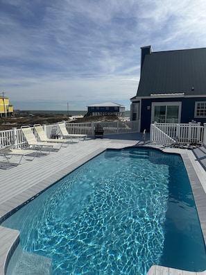 Outdoor pool, a heated pool