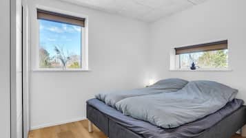 4 habitaciones, cuna de viaje y wifi gratis