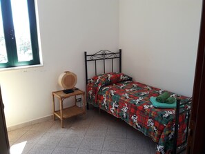 3 Schlafzimmer, Bügeleisen/Bügelbrett, Reisekinderbett, WLAN