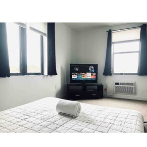 1 bedroom, WiFi - Gorgeous 1 Brm Apartment in the Heart of Miami!#10 (Miami)