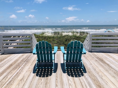 “MILLION DOLLAR “views from this ocean front Folly Beach original cottage !