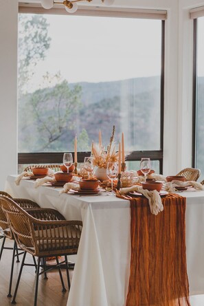 Dining - Peaceful Sedona Sanctuary I Private Creek Access (Sedona)