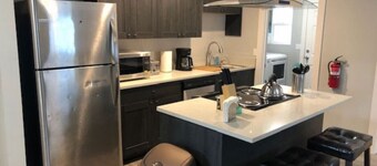 3143 Dover #4 · NEW Modern QUALITY Apartment #4 - GOODSON