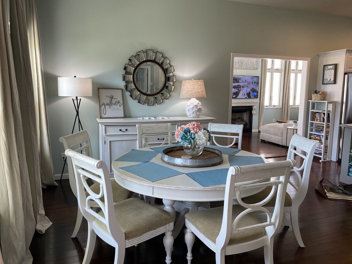 Photo 8 of PET FRIENDLY -BEACH HOUSE - Clipper Cove Cutie - 6 min walk to beach - SLEEPS 10