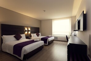 Coffres-forts dans les chambres, bureau, Wi-Fi gratuit, draps fournis