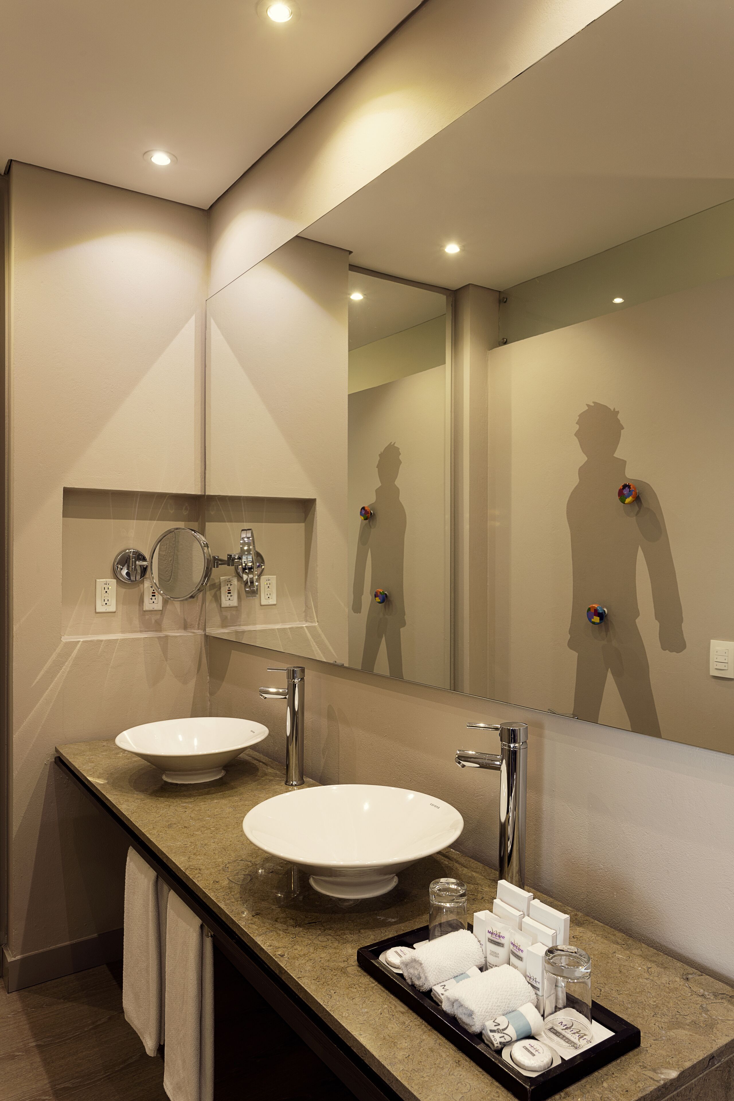 standard double room | bathroom sink