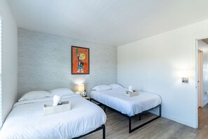 4 quartos, ferros/tábuas de passar roupa, Wi-Fi de cortesia