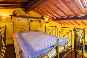 1 camera, Wi-Fi, lenzuola