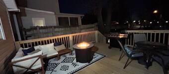 Breaking Records - Steps from Paristown Hall