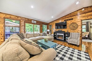 TV, fireplace, video-game console, DVD player
