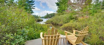 Adirondacks Cabin w/ Fire Pit on Otter Lake!