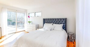 4 chambres, bureau, Wi-Fi gratuit, draps fournis