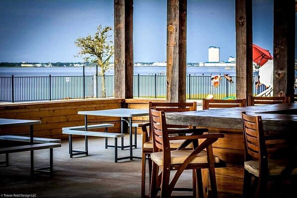 Dining - Biloxi Bay Adventure: Stay in Our Comfortable Camper Rental (Biloxi)