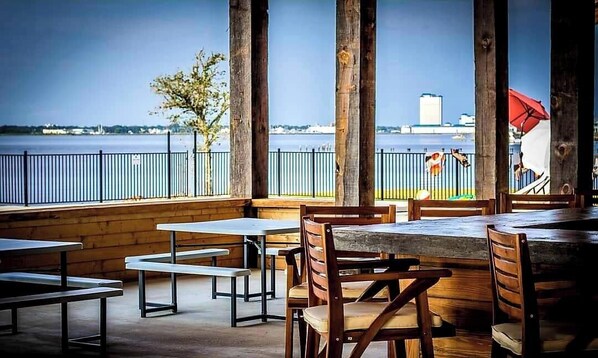 Dining - Biloxi Bay Adventure: Stay in Our Comfortable Camper Rental (Biloxi)