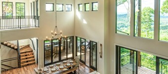 5 Hikes- Hot Tub, Incredible View, Aska Adventure Area