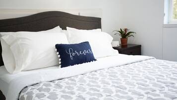 2 bedrooms, desk, travel crib, free WiFi