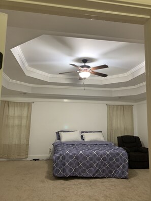 4 多间卧室、WiFi