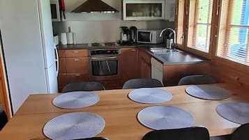 Fridge, microwave, dishwasher, high chair