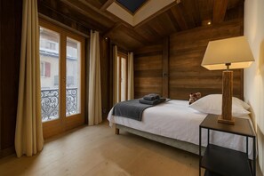 3 bedrooms, free WiFi, bed sheets