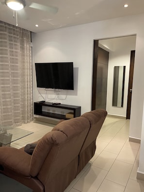 TV - Apartamento Lujoso y en la Mejor Zona de la Ciudad (Managua)