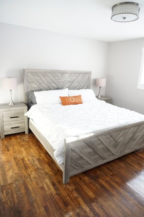 3 chambres, bureau, fer et planche à repasser, Wi-Fi gratuit