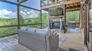 House, 4 Bedrooms | Balcony - 4 Leaf Clover by Escape to Blue Ridge (Blue Ridge)