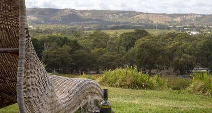 WayWood Vineyard accommodation with stunning views of McLaren Vale